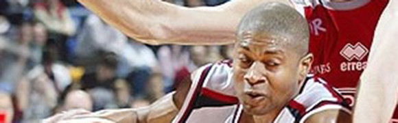 Charles Smith Terror fica Ara a Endesa Basket Lover
